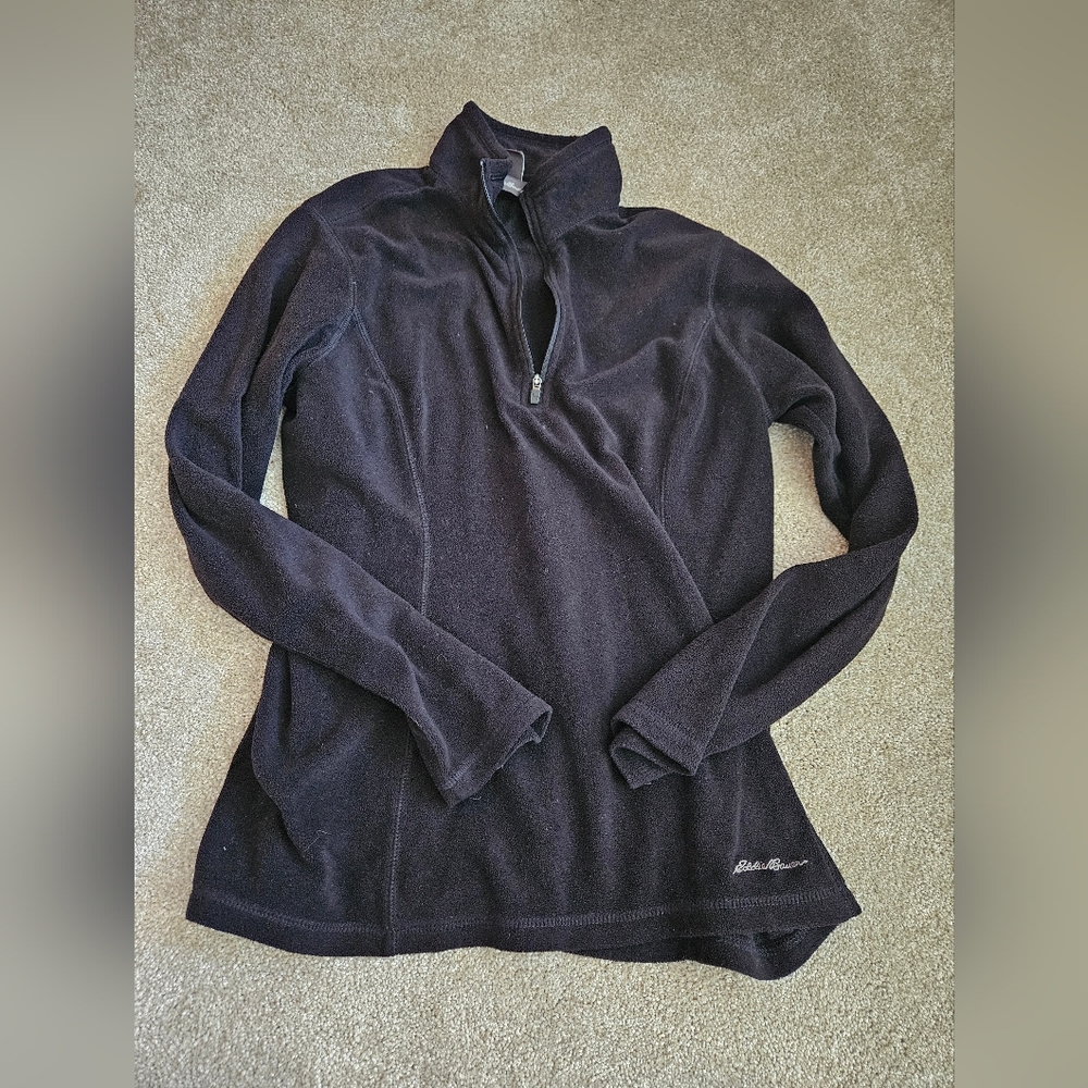 Eddie Bauer size small black fleece